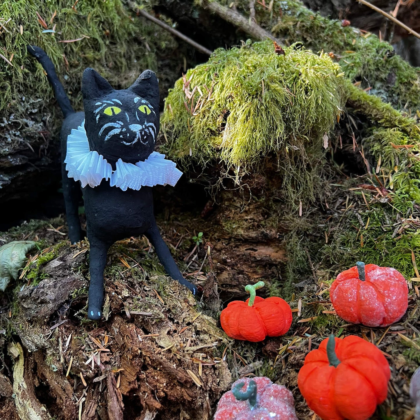 Handmade Spun Cotton Halloween Cat